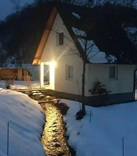 Vikendica Na Jazu Kosjeric