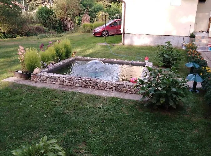 펜션 Vikendica Na Jazu