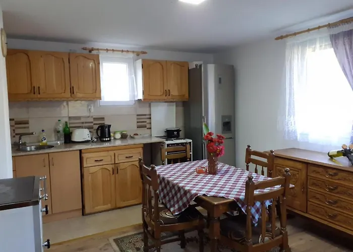 Vikendica Na Jazu 펜션 Kosjeric