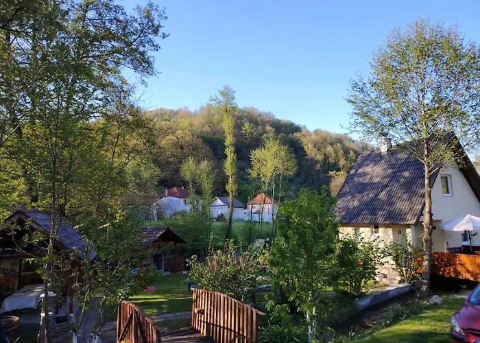 펜션 Vikendica Na Jazu